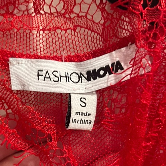 Fashion Nova - Sheer Red Lace Dress - Women’s Size S - Picture 4 of 9